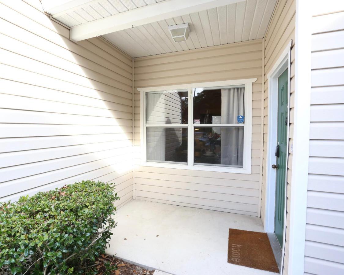 Nomad Retreat King Bed Boutique Condo W Garage Gainesville Esterno foto